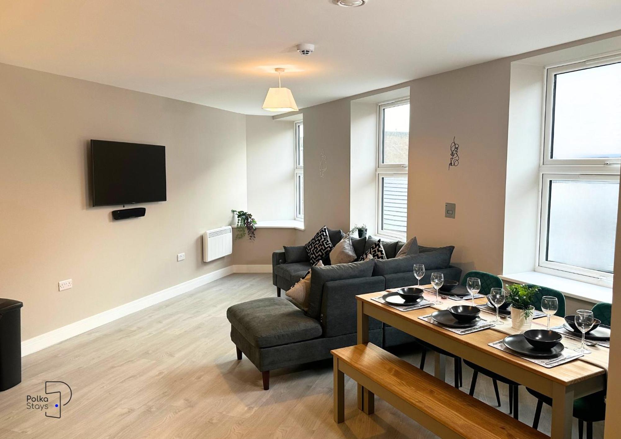 Hanley, Stoke - Modern Spacious Apartments By Polkastays Extérieur photo