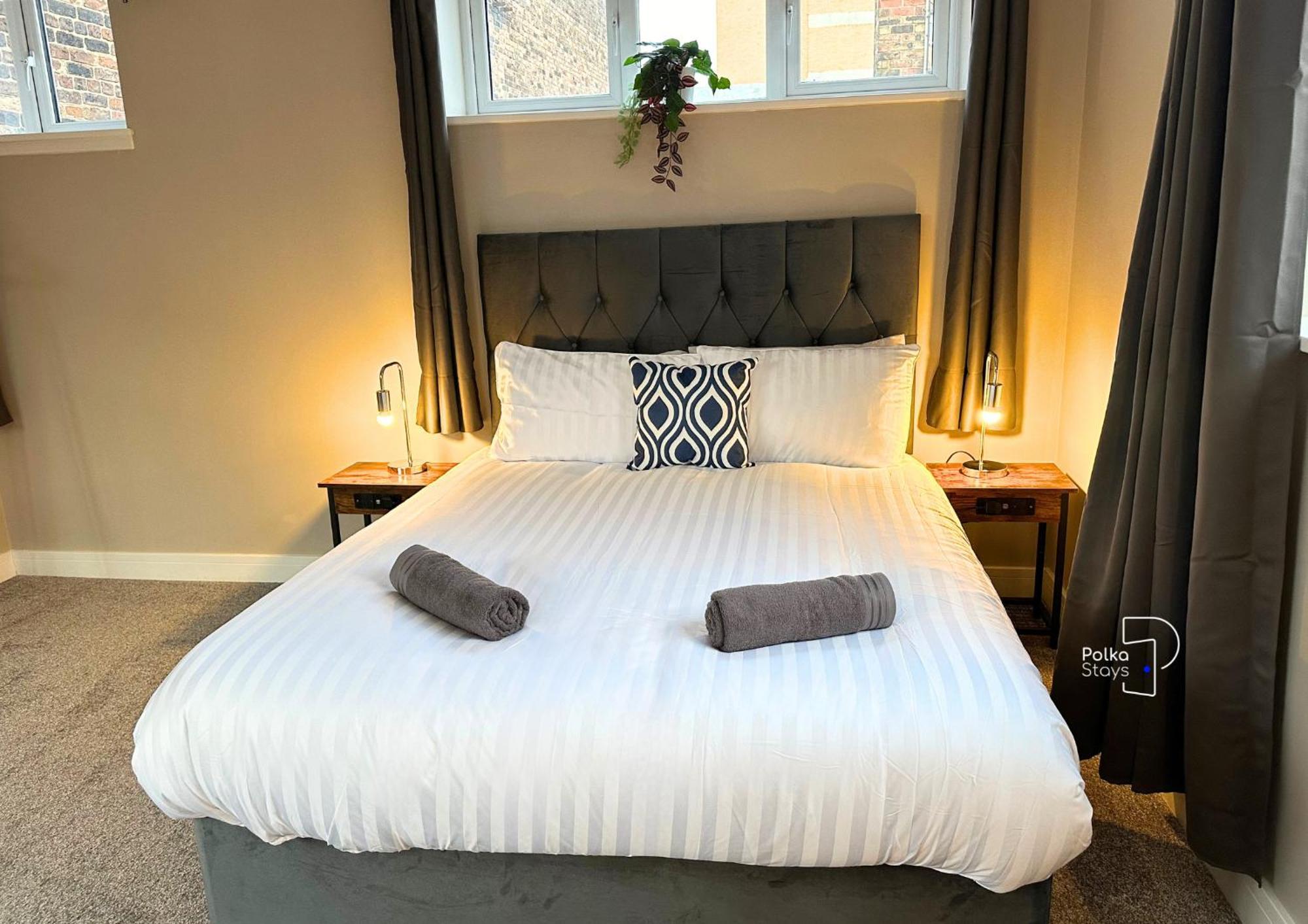 Hanley, Stoke - Modern Spacious Apartments By Polkastays Extérieur photo