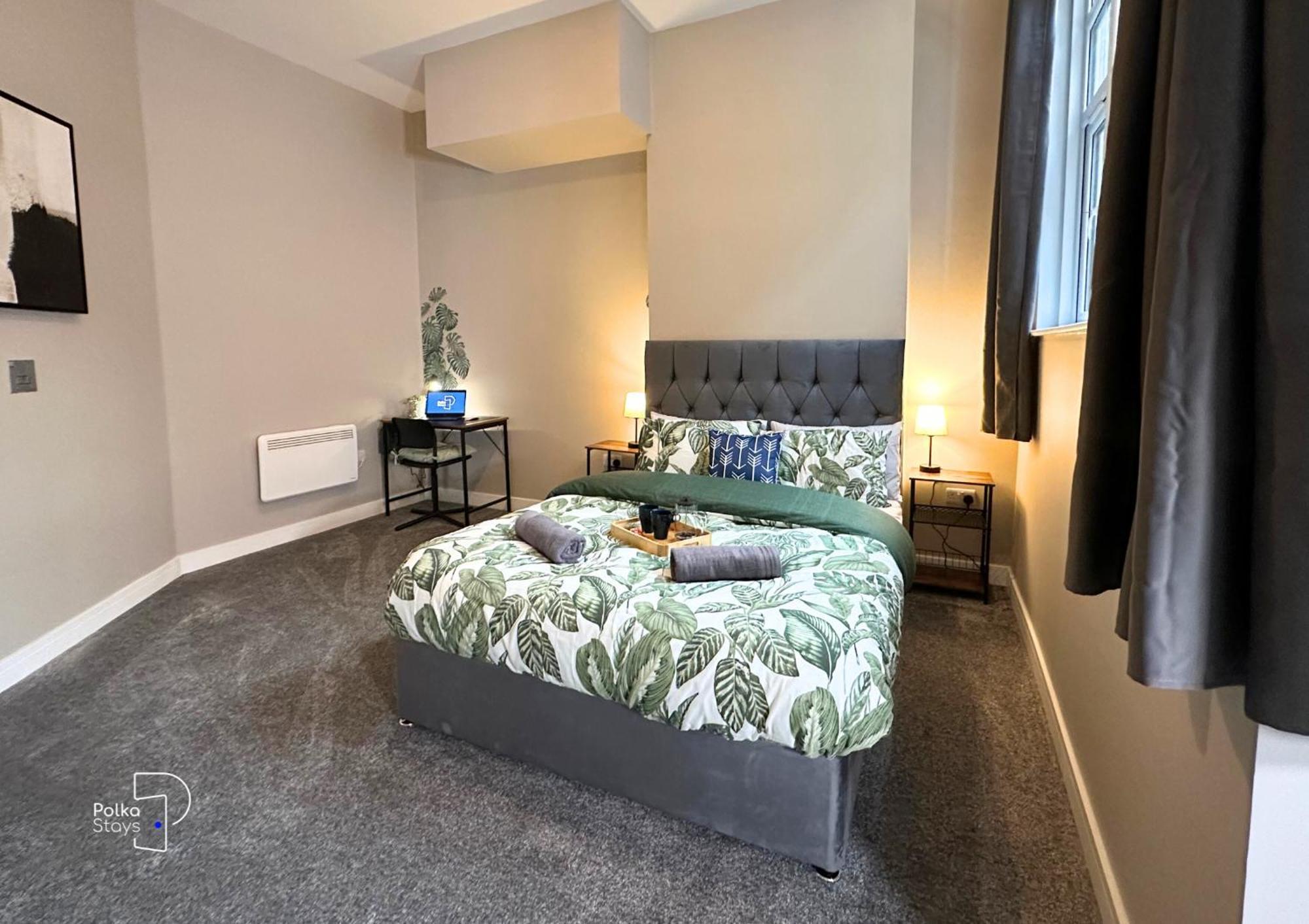 Hanley, Stoke - Modern Spacious Apartments By Polkastays Extérieur photo
