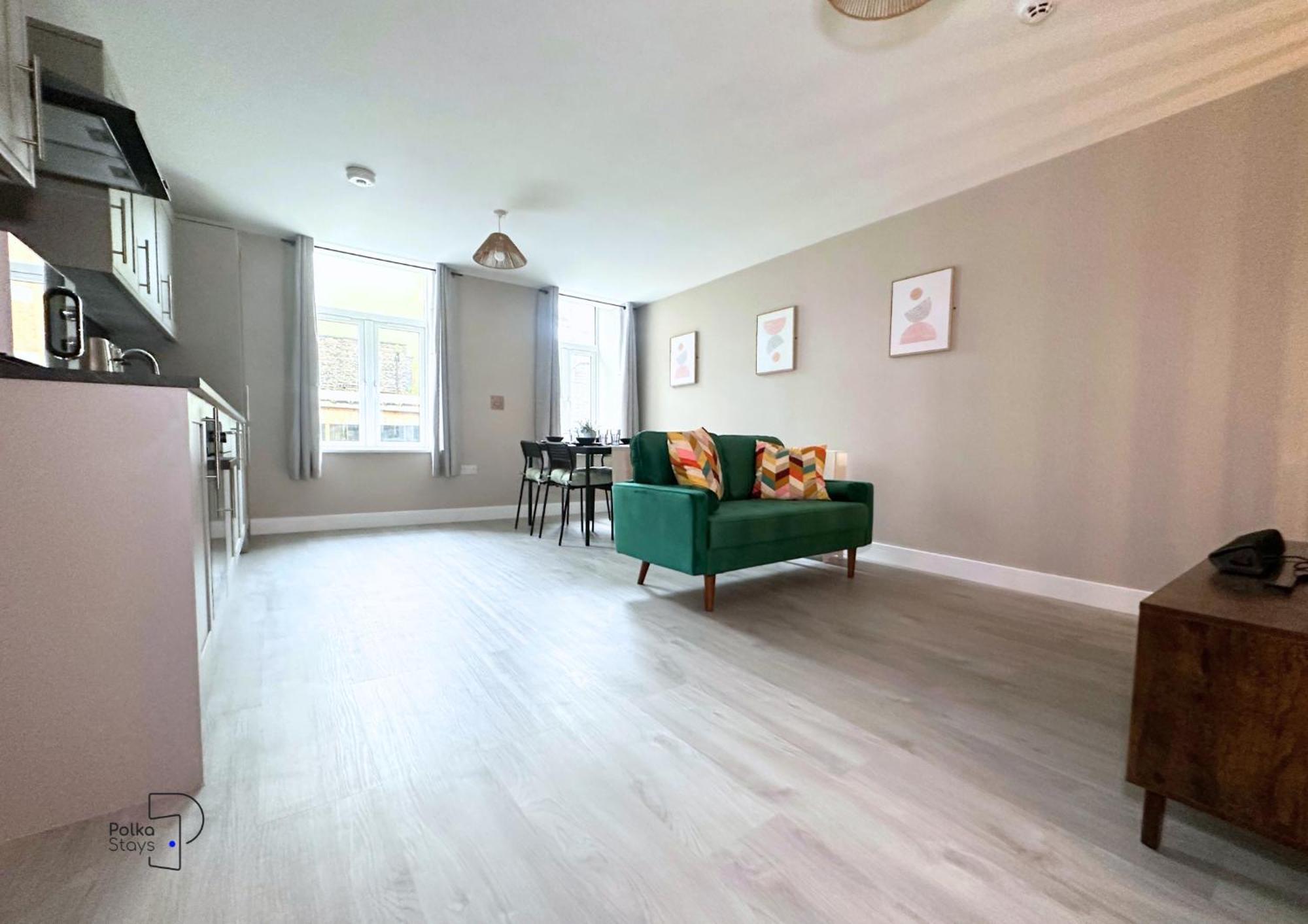 Hanley, Stoke - Modern Spacious Apartments By Polkastays Extérieur photo