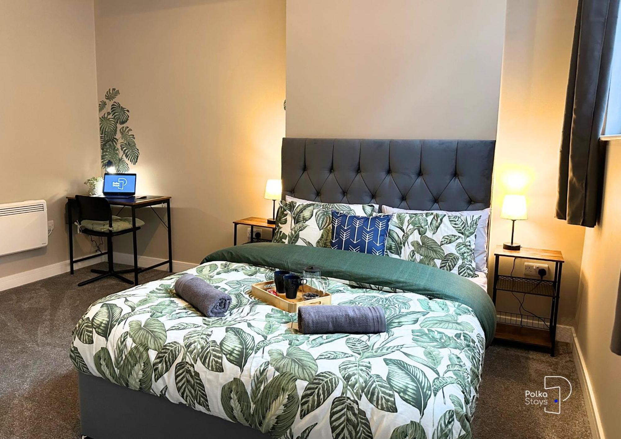 Hanley, Stoke - Modern Spacious Apartments By Polkastays Extérieur photo