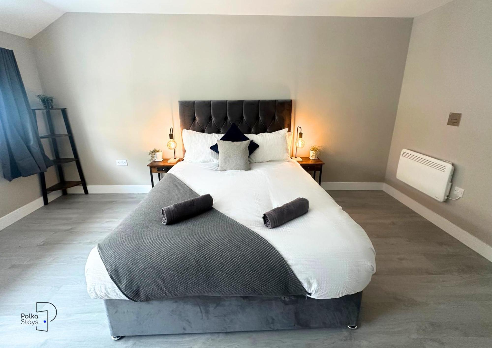 Hanley, Stoke - Modern Spacious Apartments By Polkastays Extérieur photo