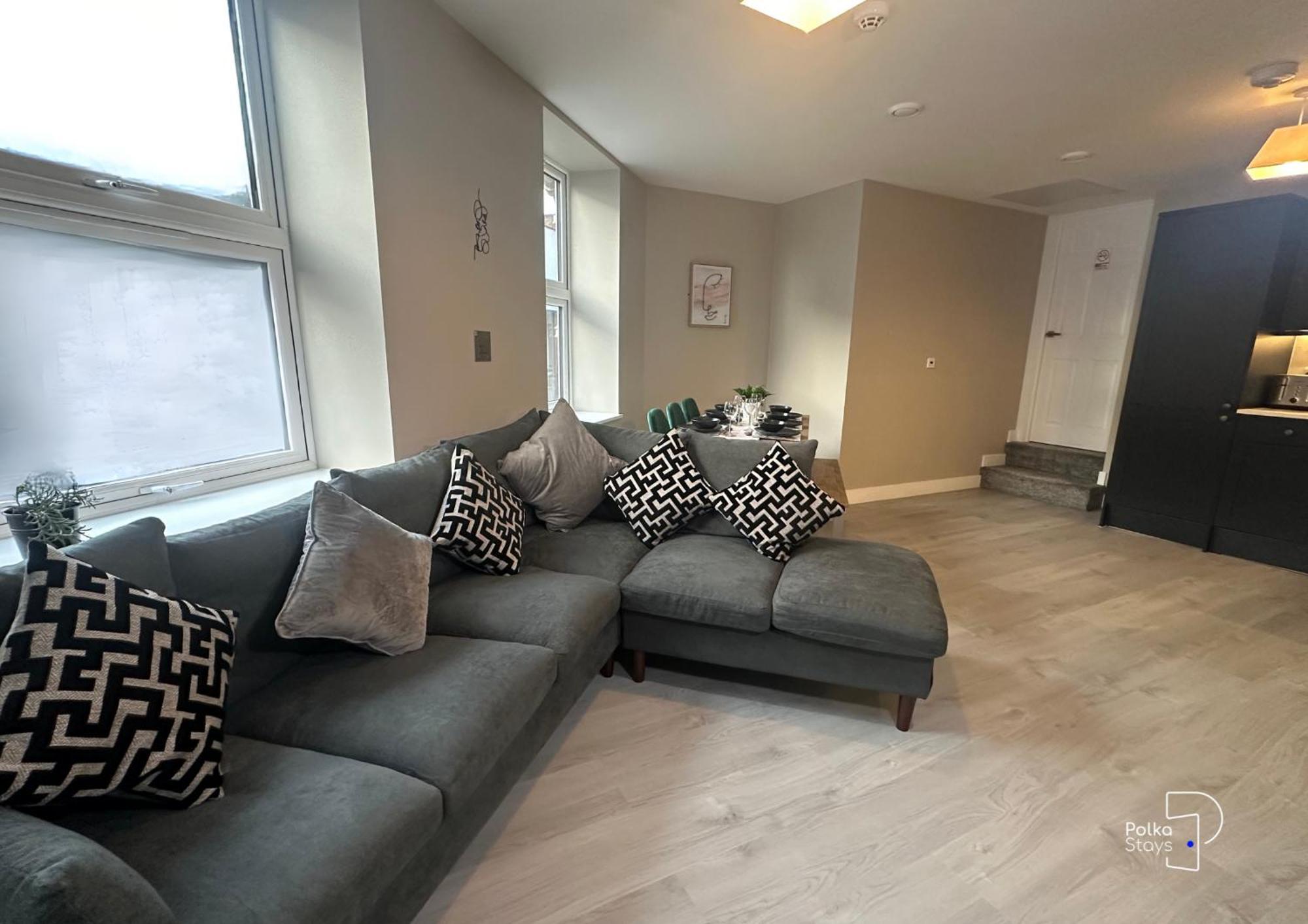 Hanley, Stoke - Modern Spacious Apartments By Polkastays Extérieur photo