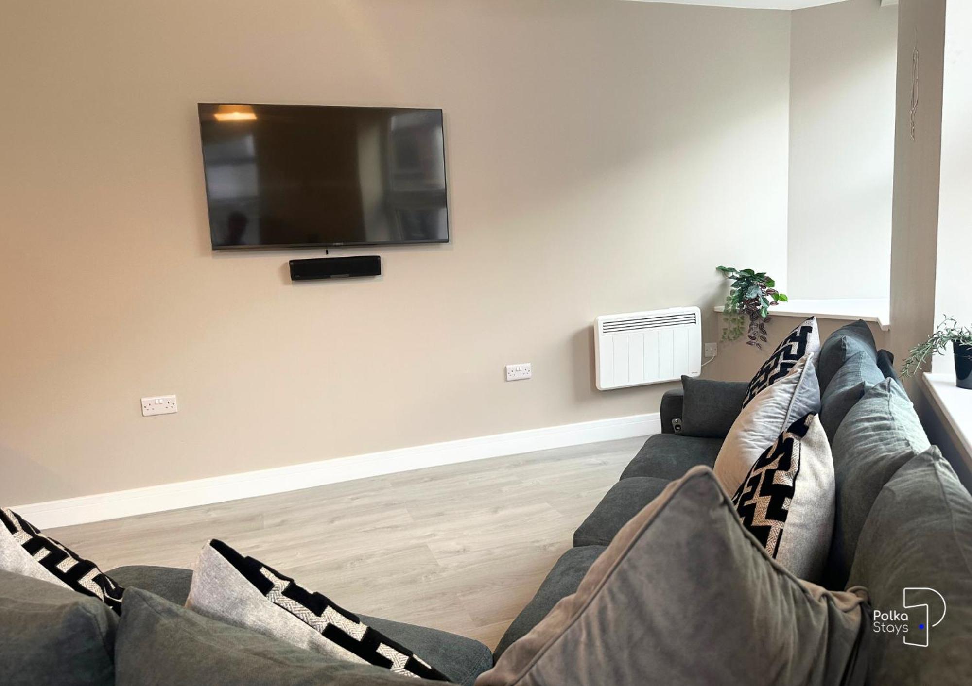 Hanley, Stoke - Modern Spacious Apartments By Polkastays Extérieur photo