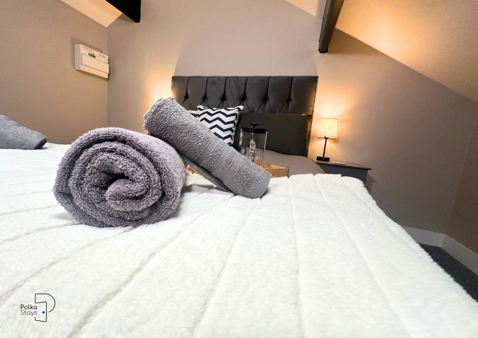 Hanley, Stoke - Modern Spacious Apartments By Polkastays Extérieur photo