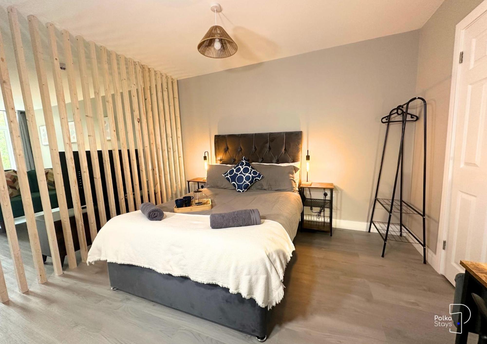 Hanley, Stoke - Modern Spacious Apartments By Polkastays Extérieur photo