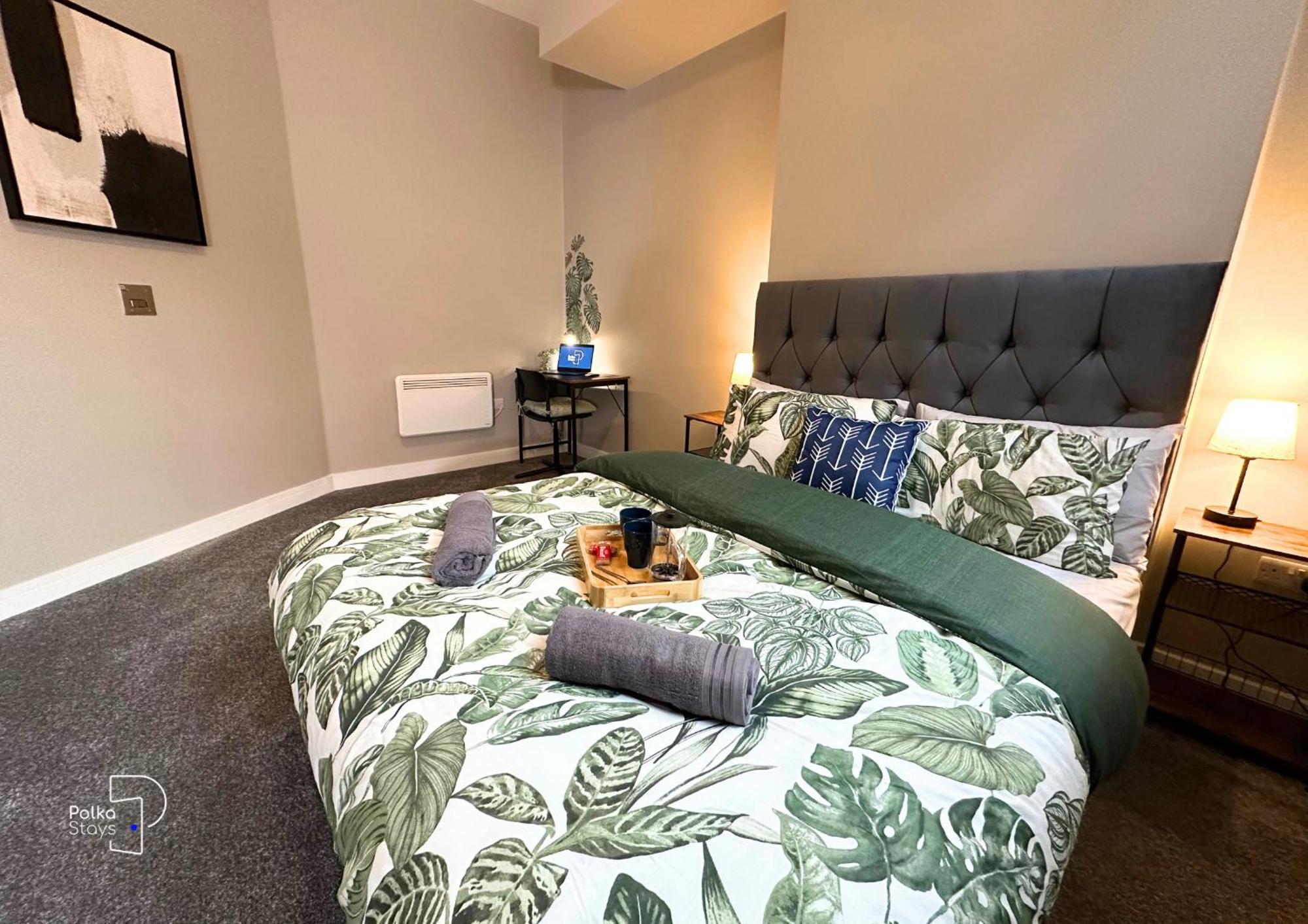Hanley, Stoke - Modern Spacious Apartments By Polkastays Extérieur photo